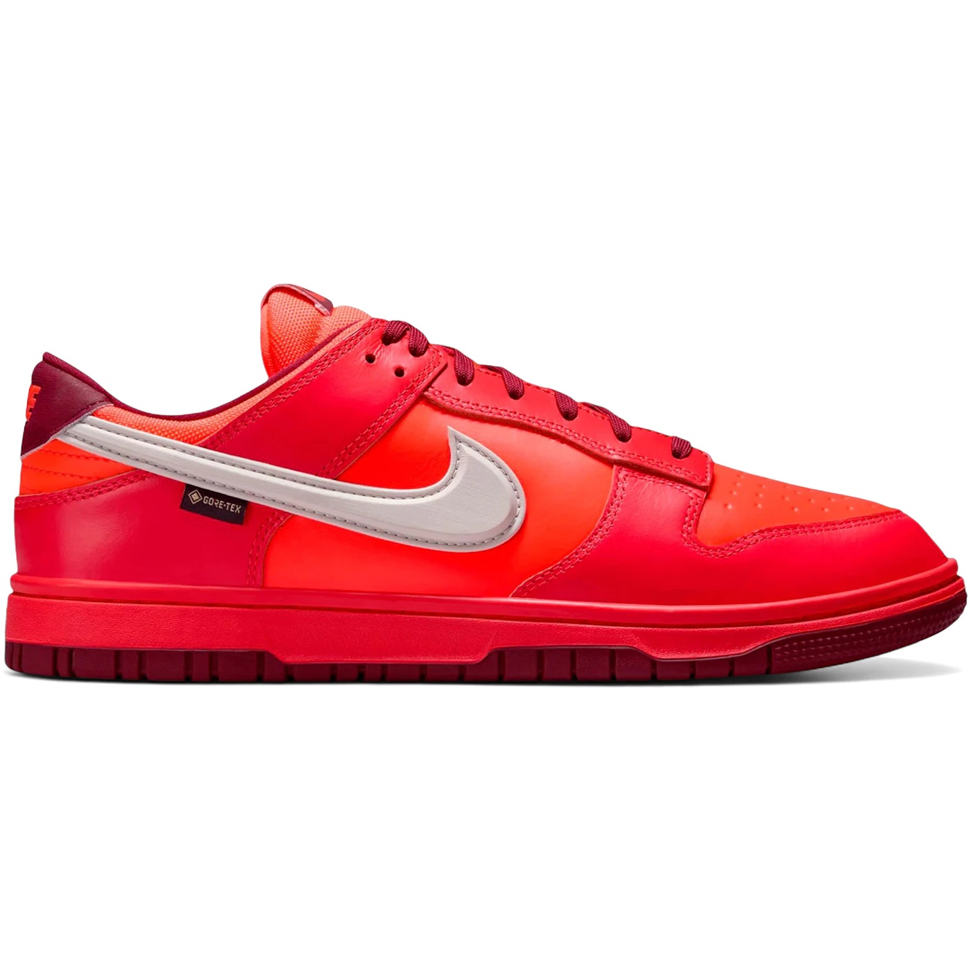 Nike Dunk Low Gore-Tex Crimson 1 Nike Dunk Low Gore Tex Crimson 3