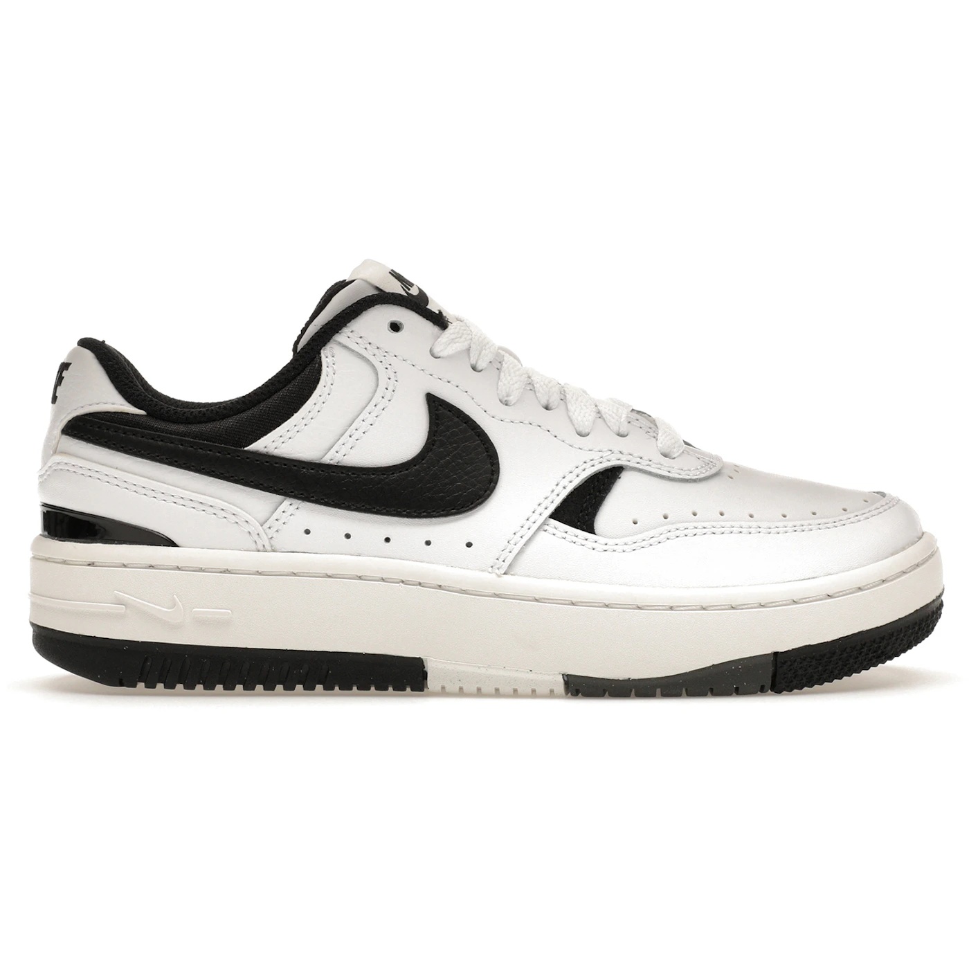 Nike Gamma Force White Black (Womens)