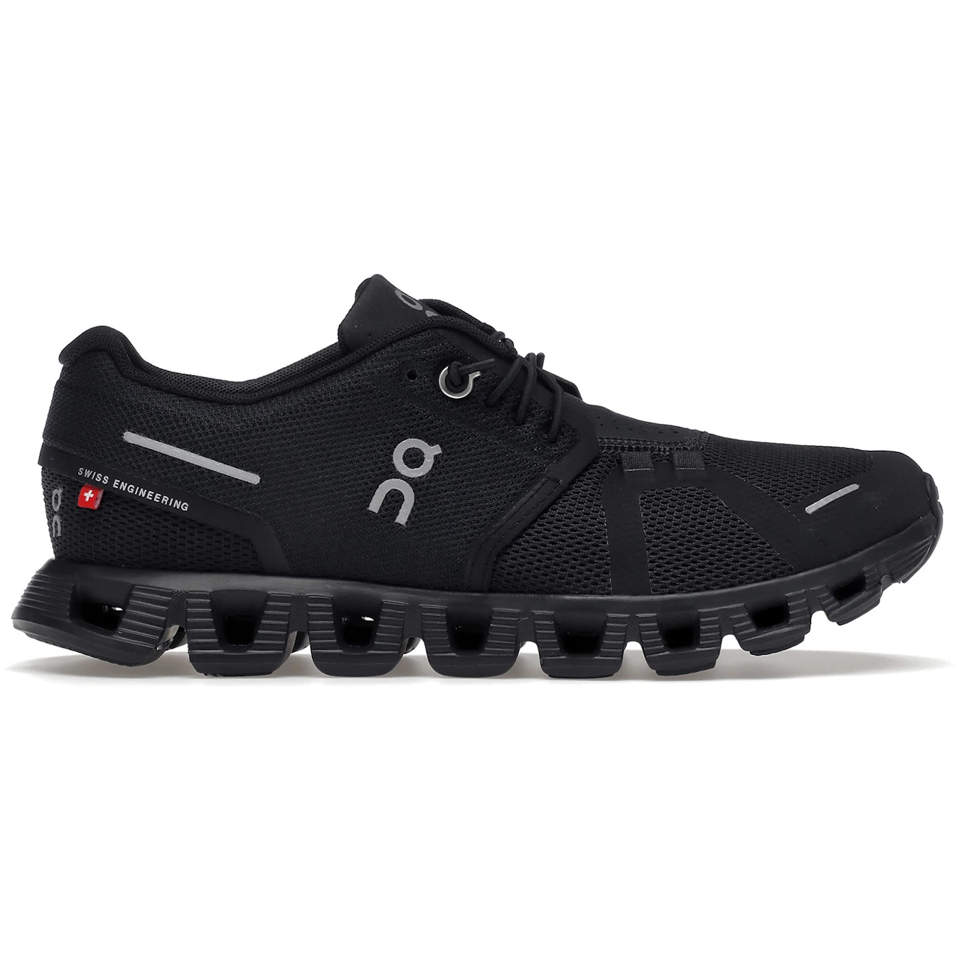 On Running Cloud 5 All Black (Womens) 2 On Running Cloud 5 All Black Womens 1