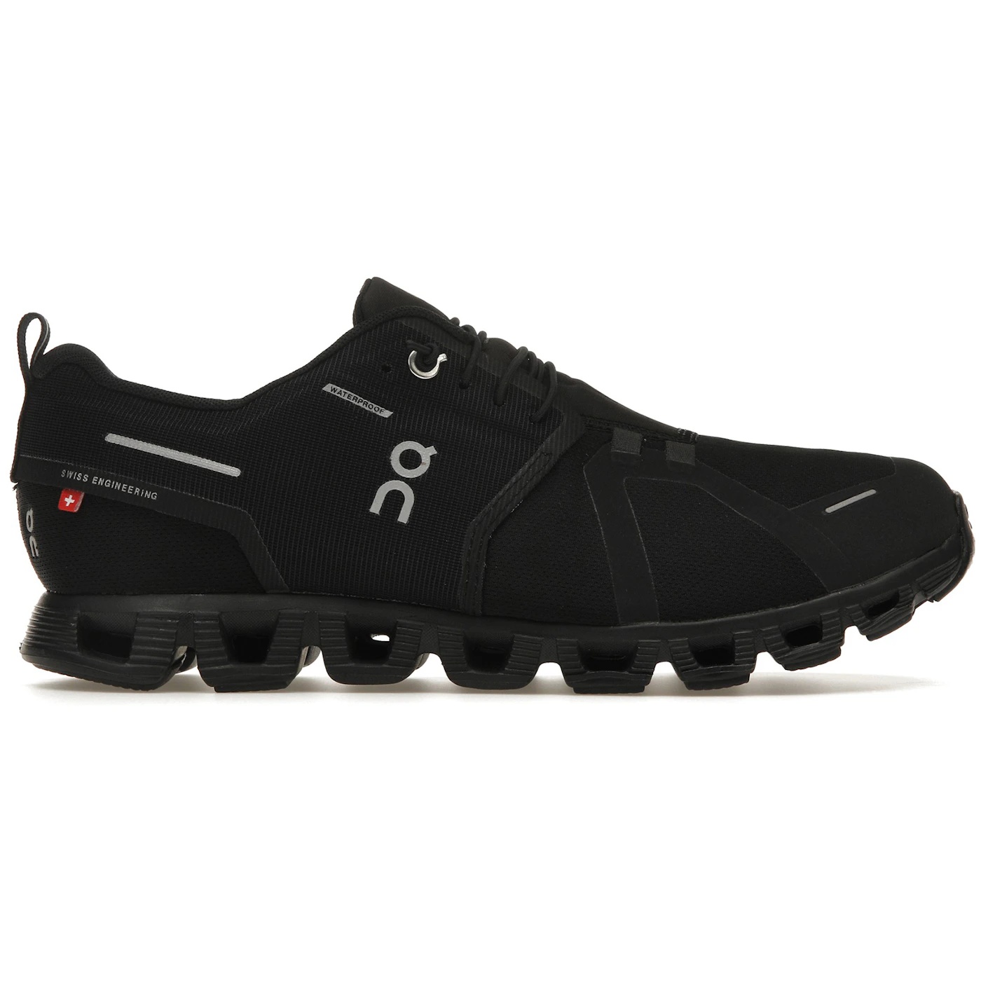 On Running Cloud 5 Waterproof All Black 2 On Running Cloud 5 Waterproof All Black 3