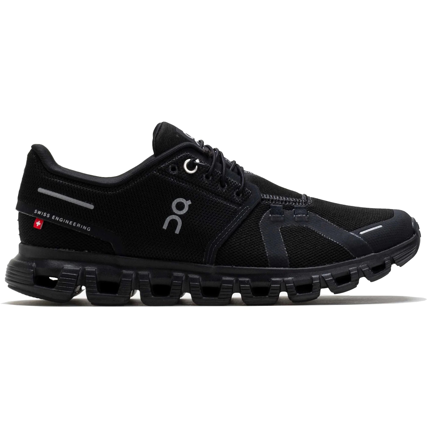 On Running Cloud 6 All Black (Womens) 2 On Running Cloud 6 All Black Womens 1