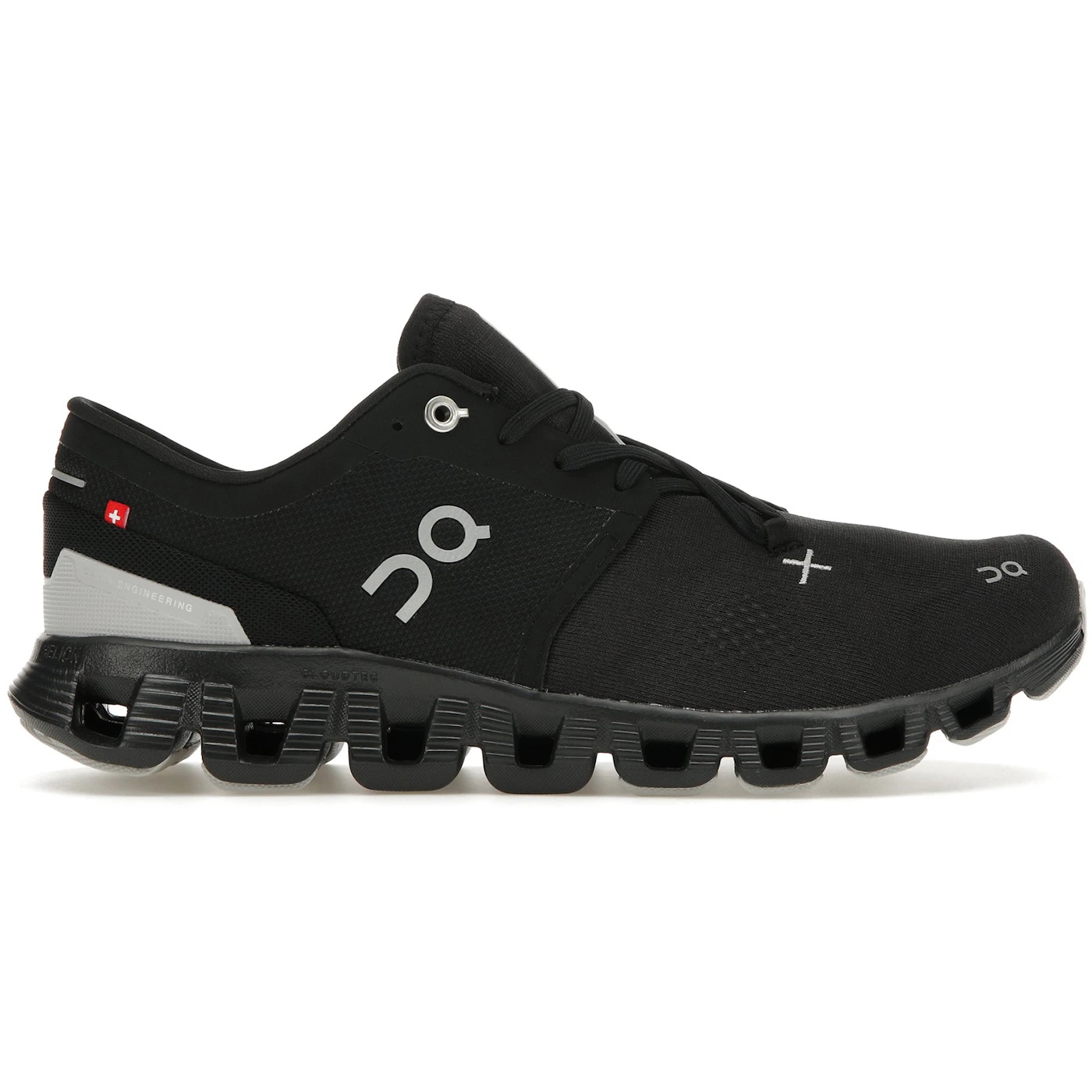 On Running Cloud X 3 Black 2 On Running Cloud X 3 Black 3