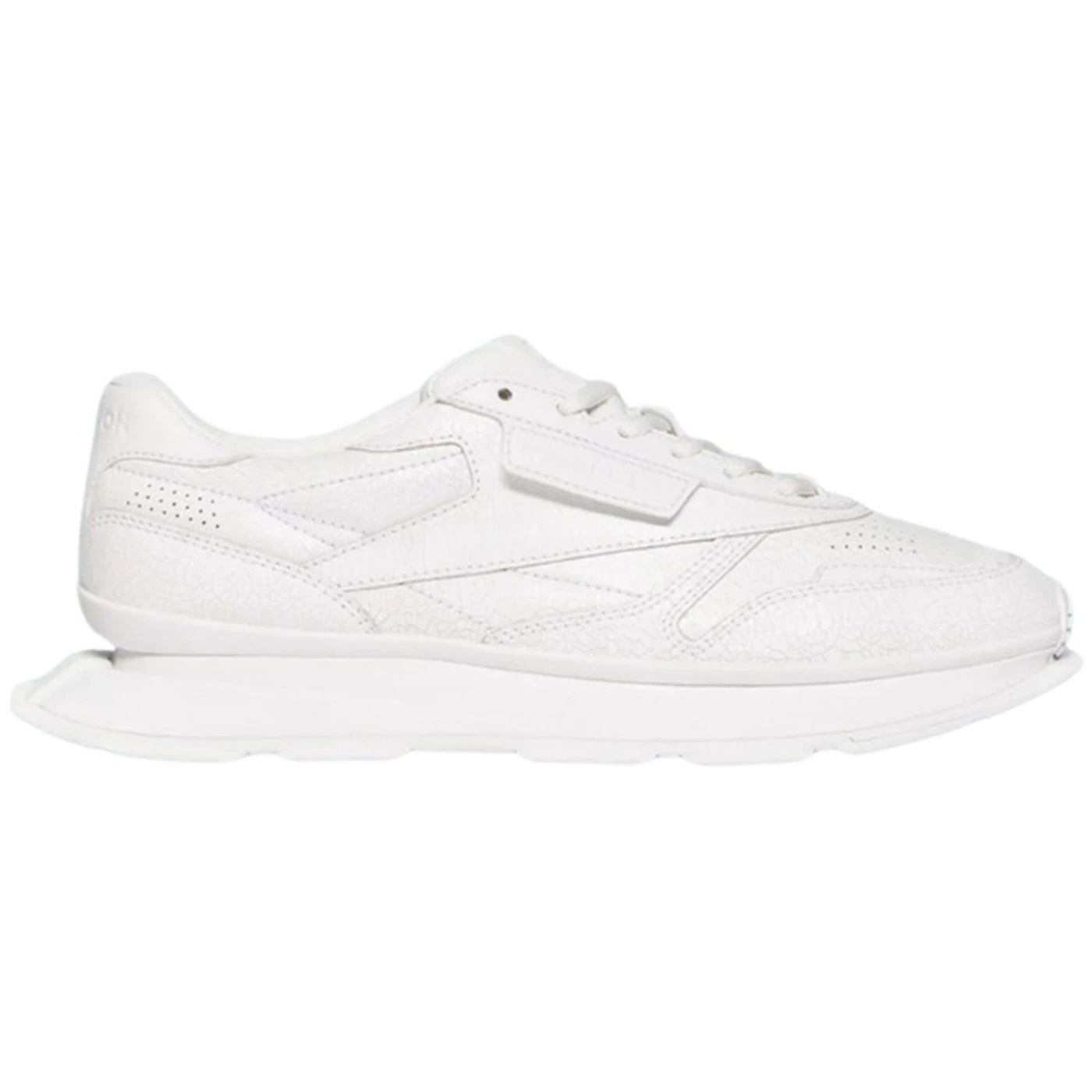 Reebok LTD Classic Leather Scarlet 2 Reebok LTD Classic Leather Scarlet 1