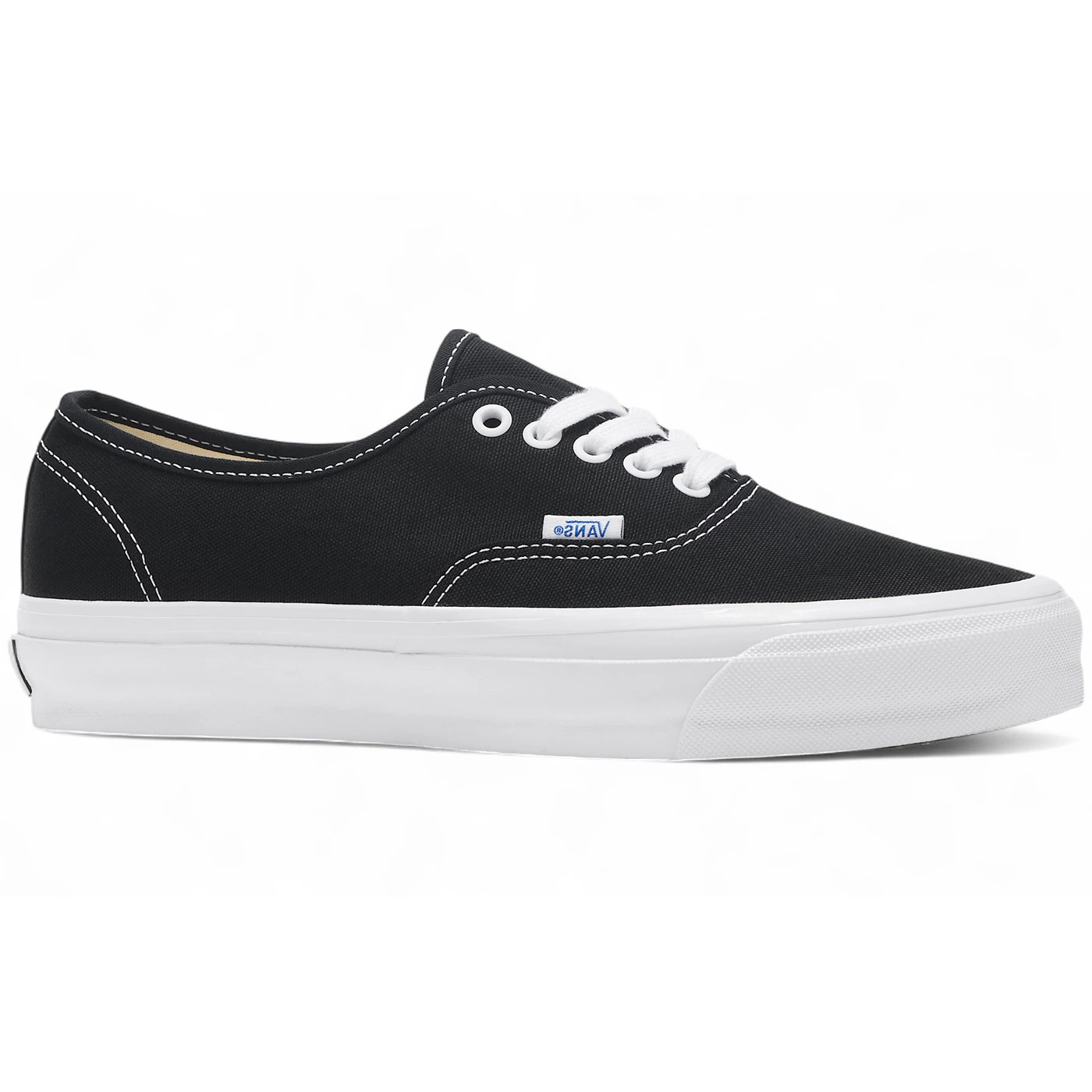 Vans Premium Authentic Black White 1 Vans Premium Authentic Black White 2