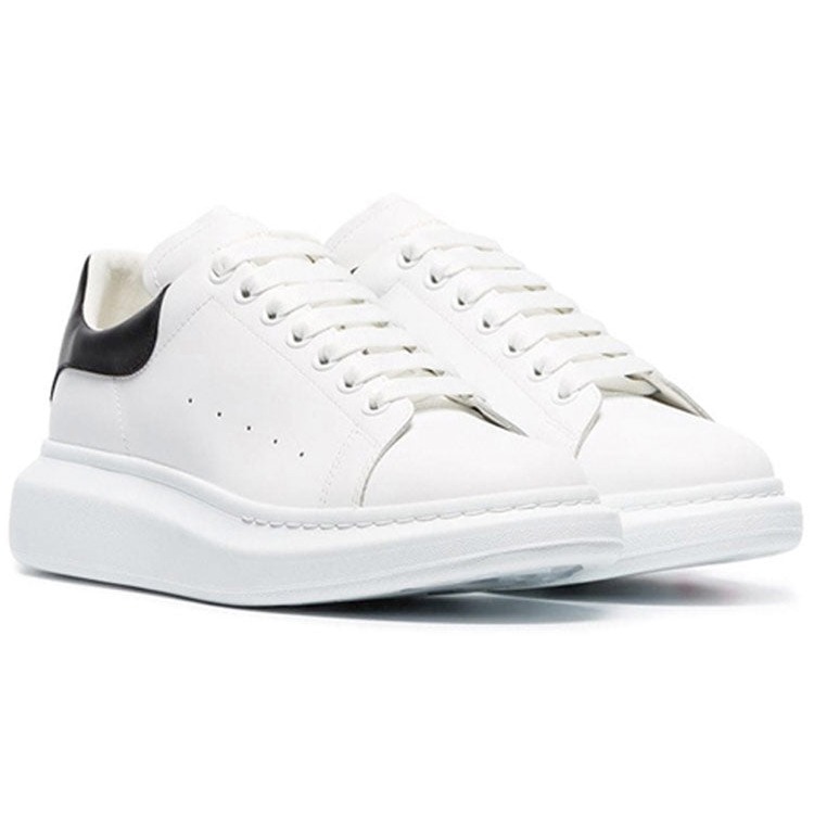 Alexander McQueen Oversized White Black 5 Alexander McQueen Oversized White Black