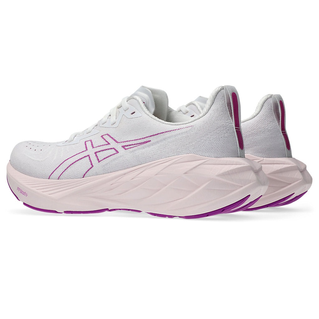 ASICS Novablast 4 White Soothing Sea (Womens) 6 ASICS Novablast 4 White Soothing Sea (Womens)