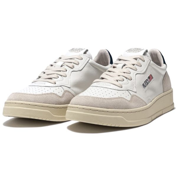 Autry Medalist Leather Low White Blue (Womens)