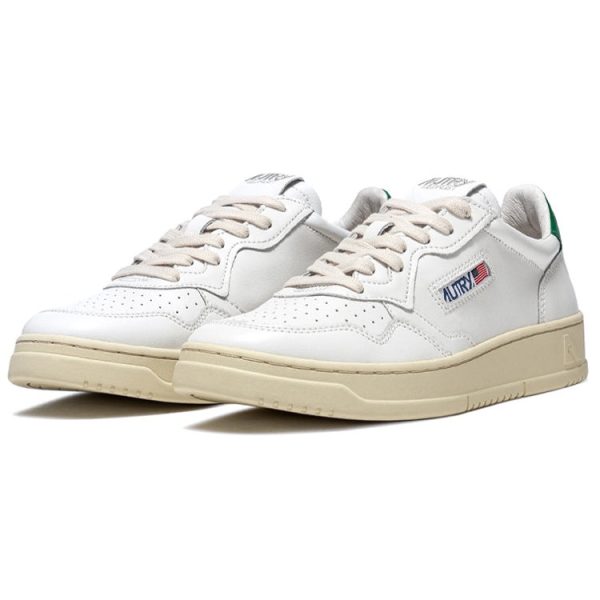 Autry Medalist Leather Low White Green (Womens)