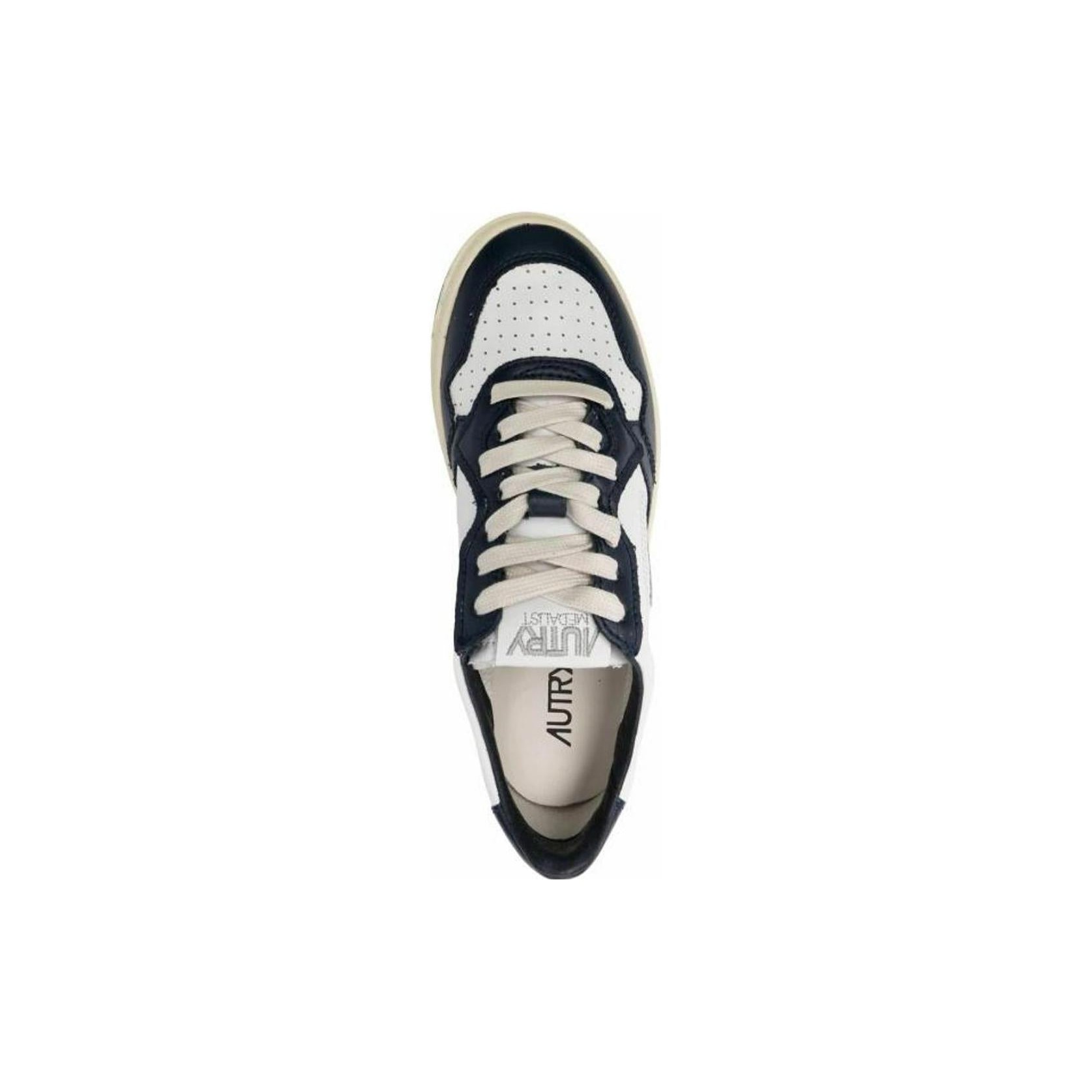 Autry Medalist Leather Low White Navy (Womens) 5 Autry Medalist Leather Low White Navy (Womens)