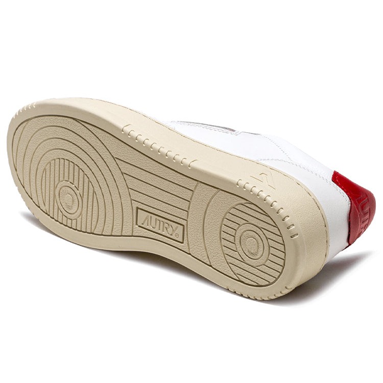 Autry Medalist Leather Low White Red (Womens) 5 Autry Medalist Leather Low White Red (Womens)