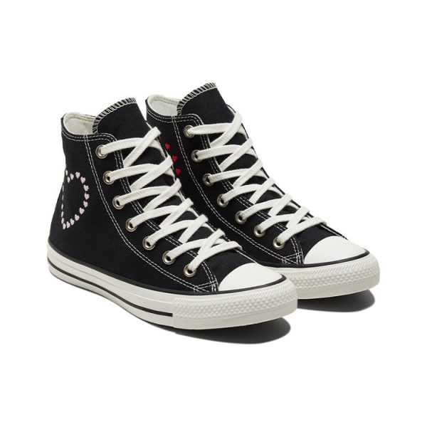 Converse Chuck Taylor All Star Embroidered Hearts (Womens)