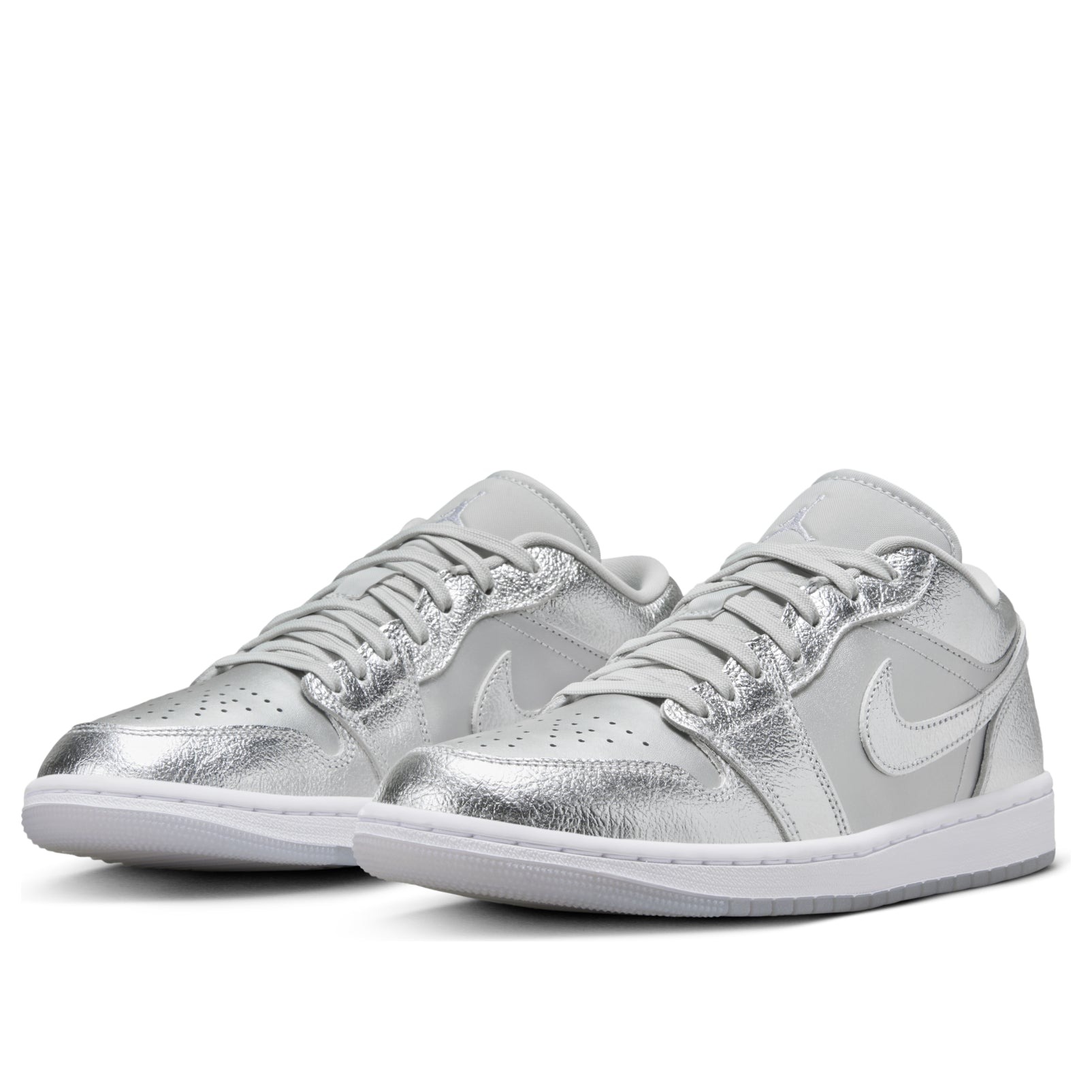Jordan 1 Low SE Metallic Silver (Womens) 6 Jordan 1 Low SE Metallic Silver (Womens)