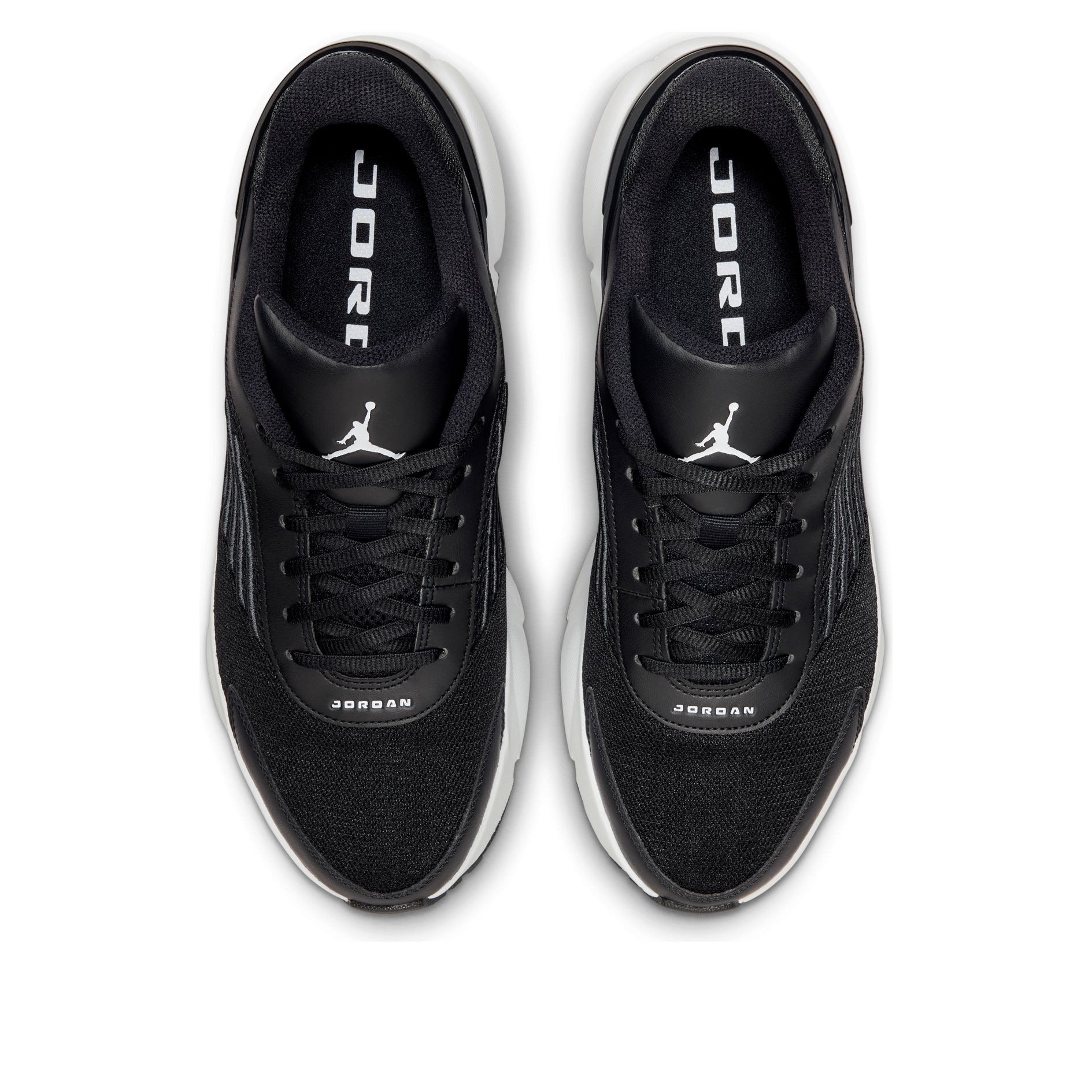 Jordan Trunner Flow Black White 4 Jordan Trunner Flow Black White