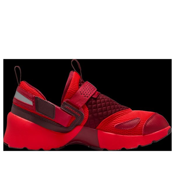 Jordan Trunner LX Chile Red (Womens)