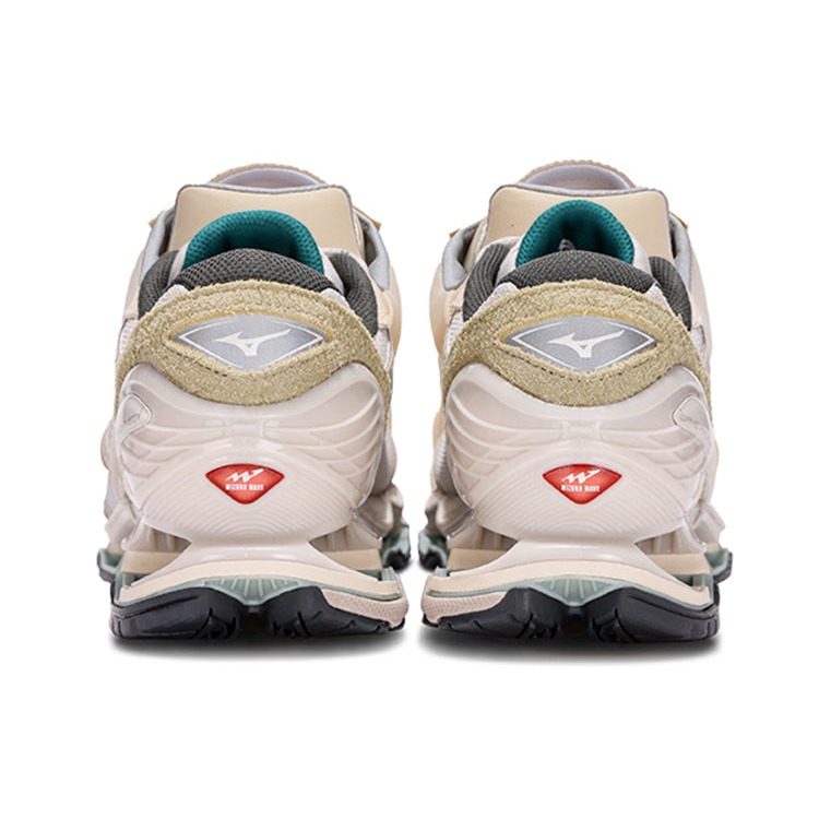 Mizuno Wave Prophecy LS Nomad Pack Silver Cloud 7 Mizuno Wave Prophecy LS Nomad Pack Silver Cloud