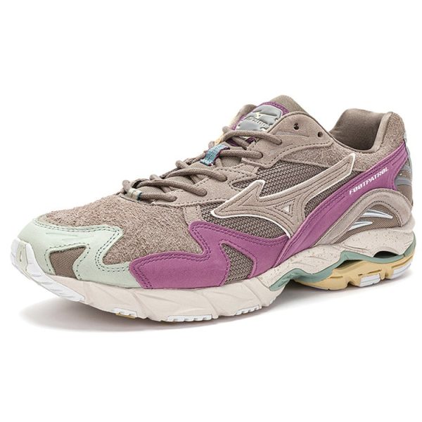 Mizuno Wave Rider 10 Footpatrol Rust