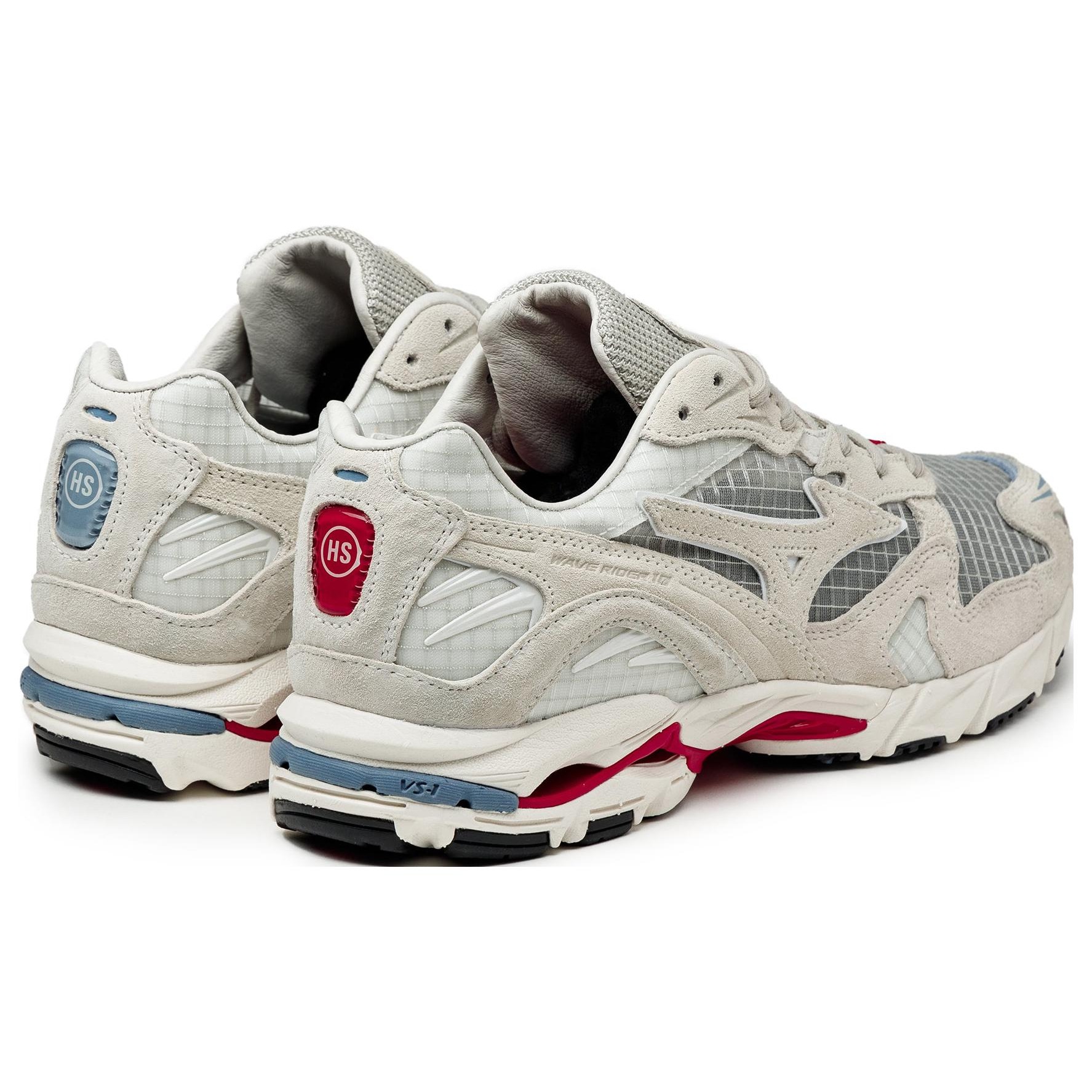 Mizuno Wave Rider 10 Highsnobiety 5 Mizuno Wave Rider 10 Highsnobiety