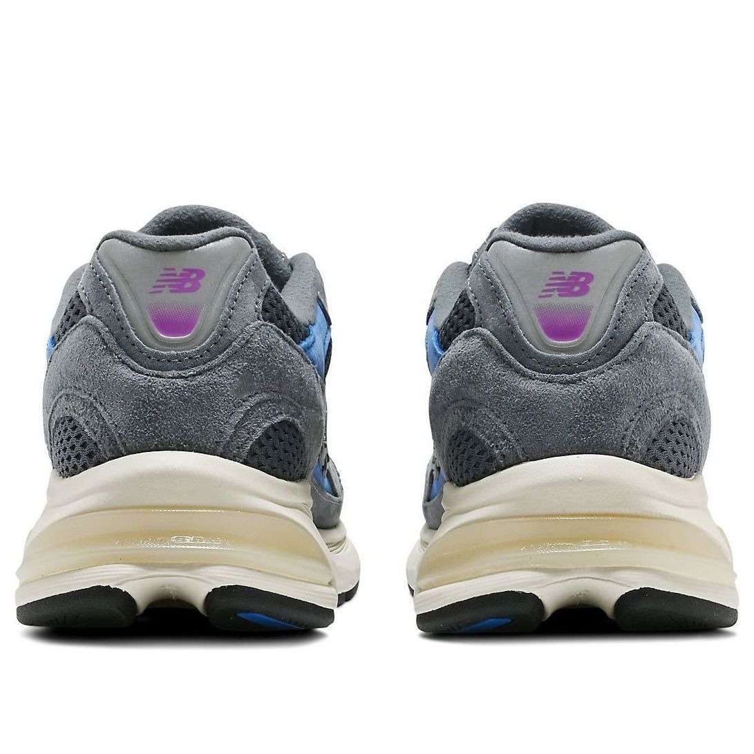 New Balance 2010 Liberaiders x UNIK Walk Together, Bonded by True Friendship 7 New Balance 2010 Liberaiders x UNIK Walk Together, Bonded by True Friendship