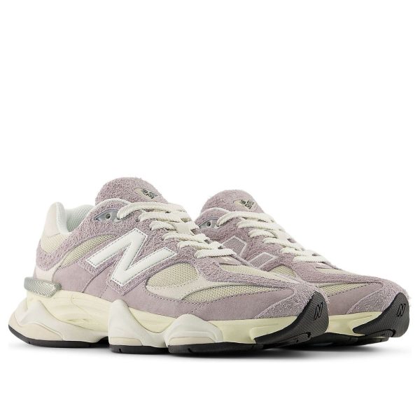 New Balance 9060 Truffle Salt Timber Wolf