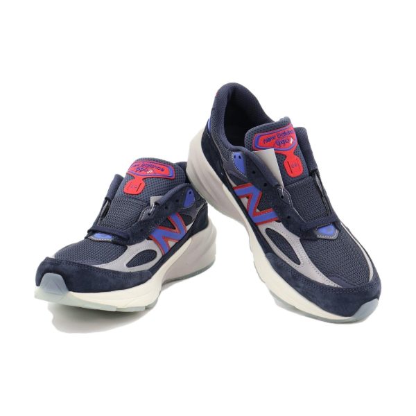 New Balance 990v6 MiUSA Ronnie Fieg Madison Square Garden Navy