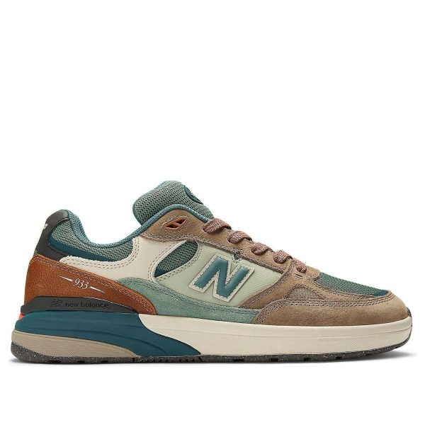 New Balance Numeric 933 Andrew Reynolds Mushroom New Spruce