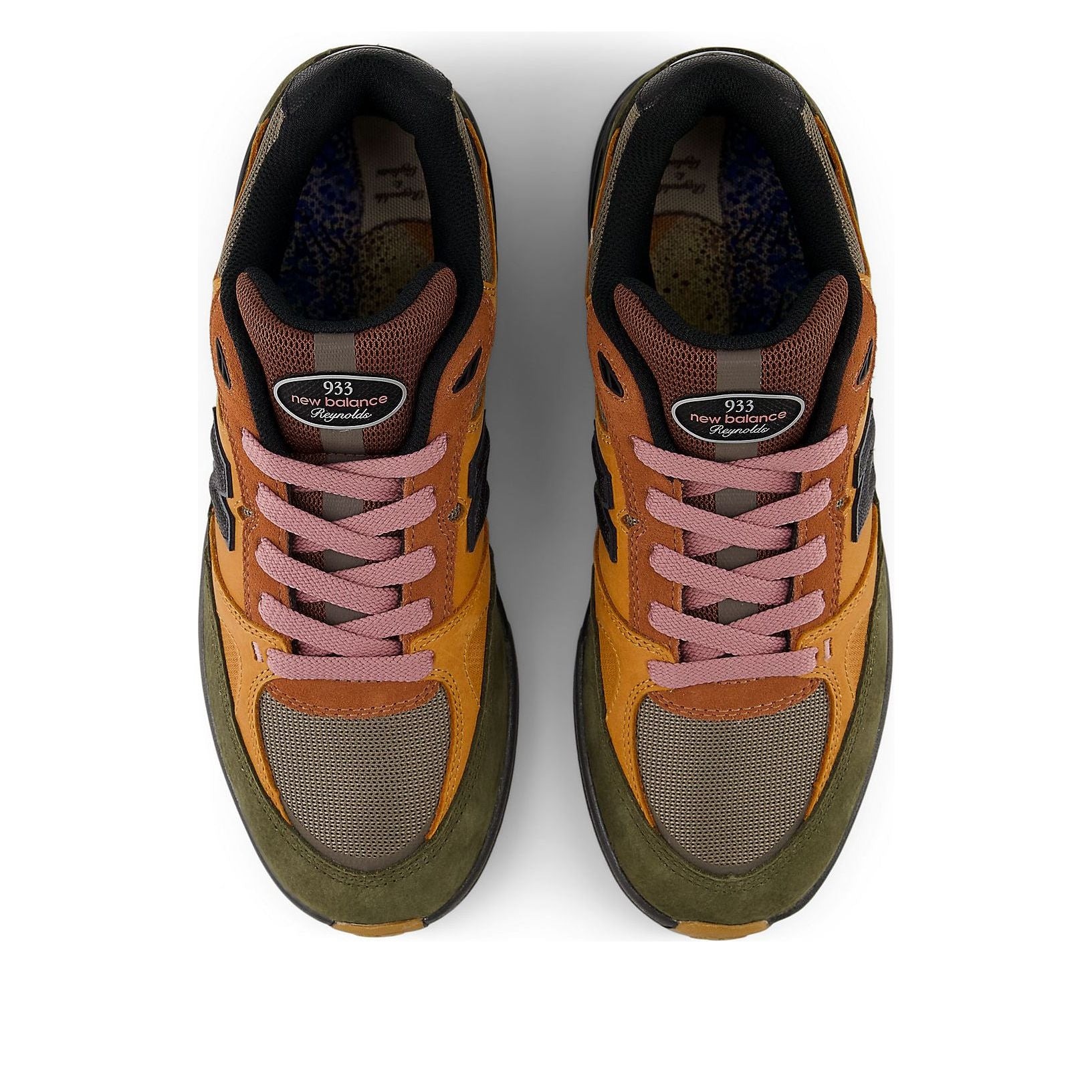 New Balance Numeric 933 Andrew Reynolds x Mike Gigliotti 5 New Balance Numeric 933 Andrew Reynolds x Mike Gigliotti