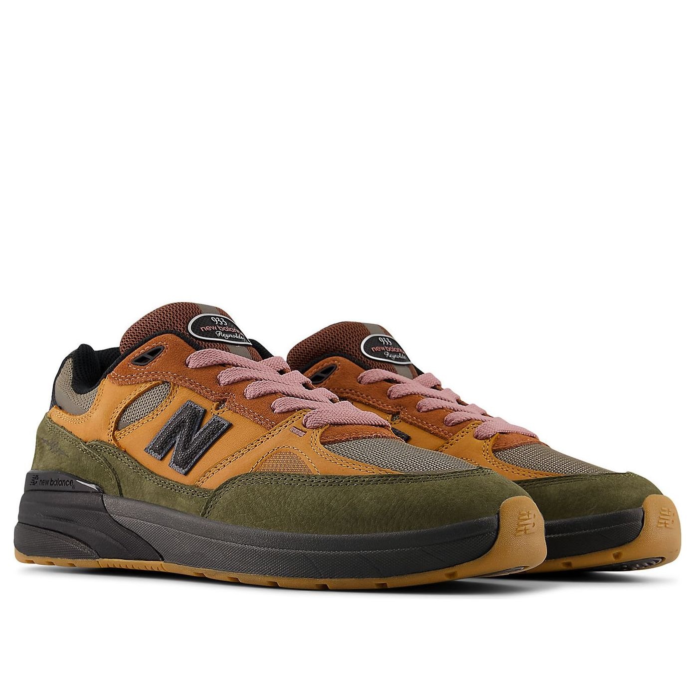 New Balance Numeric 933 Andrew Reynolds x Mike Gigliotti 6 New Balance Numeric 933 Andrew Reynolds x Mike Gigliotti