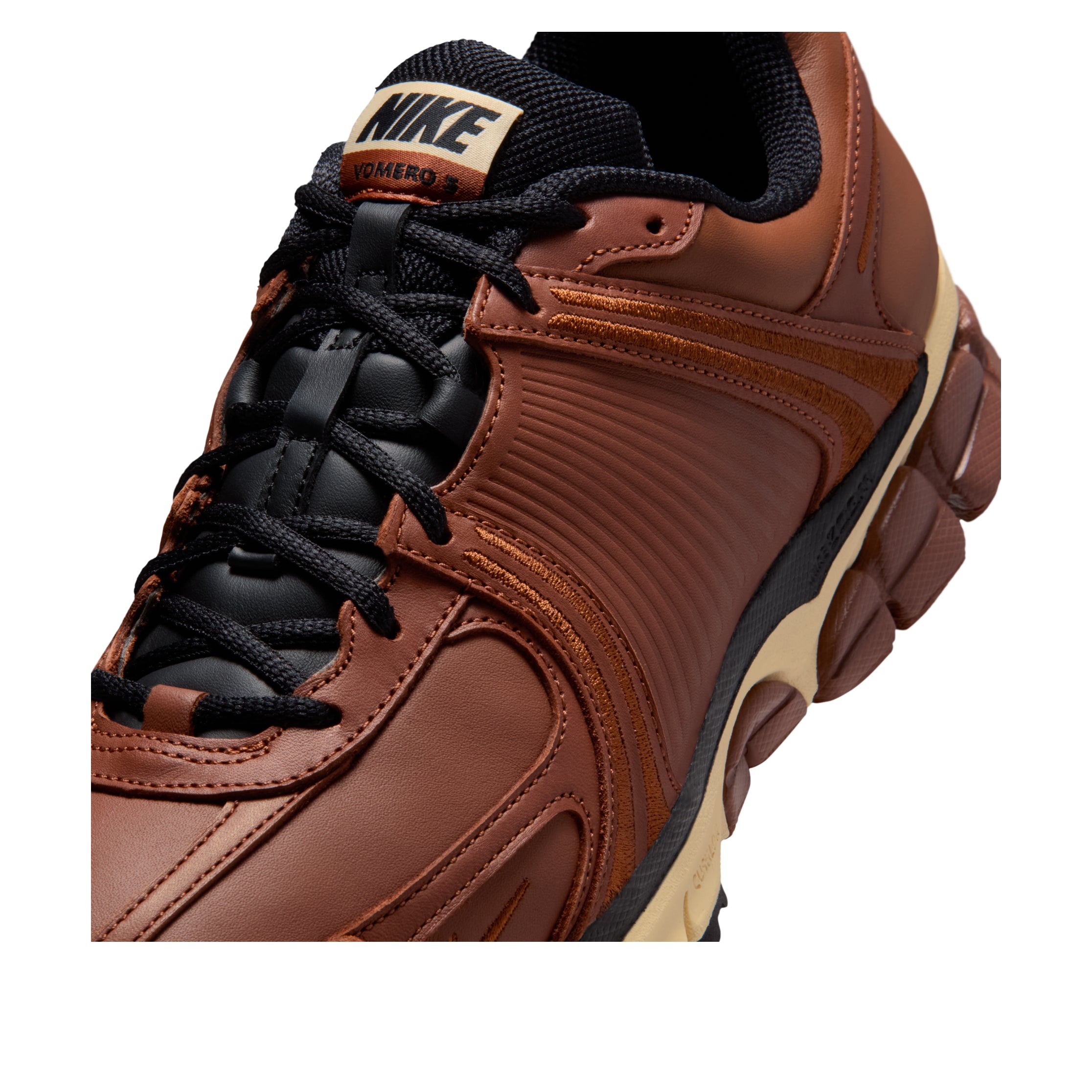 Nike Zoom Vomero 5 Swooshless Pony Sail 6 Nike Zoom Vomero 5 Swooshless Pony Sail