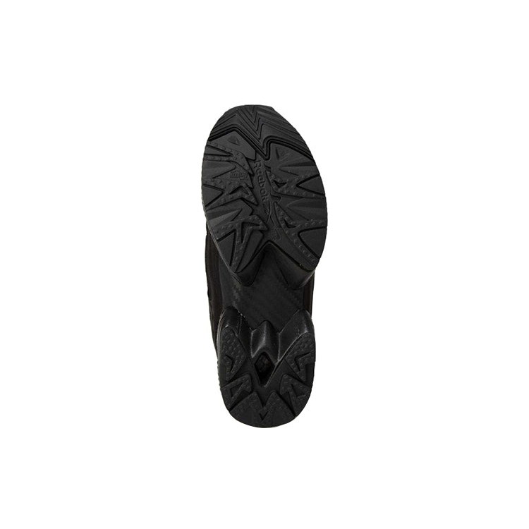 Reebok Instapump Fury 95 Triple Black 8 Reebok Instapump Fury 95 Triple Black