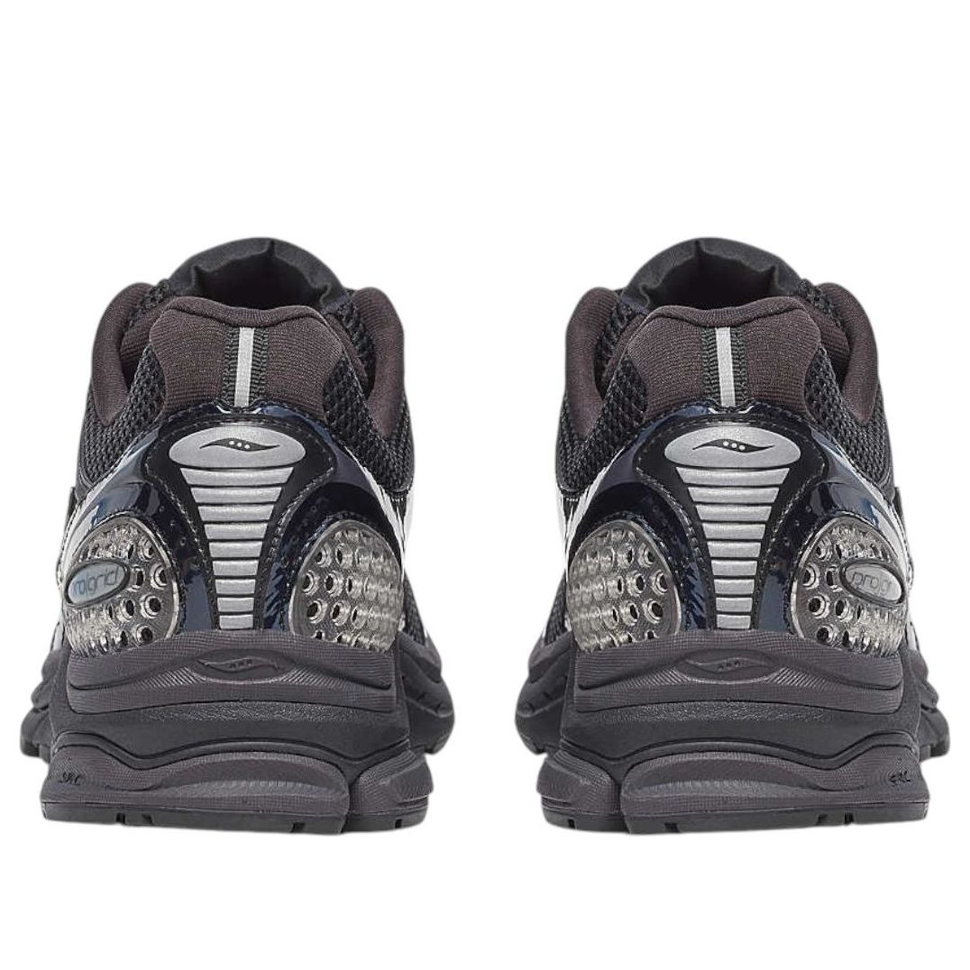 Saucony ProGrid Triumph 4 Chroma Black Navy (Womens) 5 Saucony ProGrid Triumph 4 Chroma Black Navy (Womens)