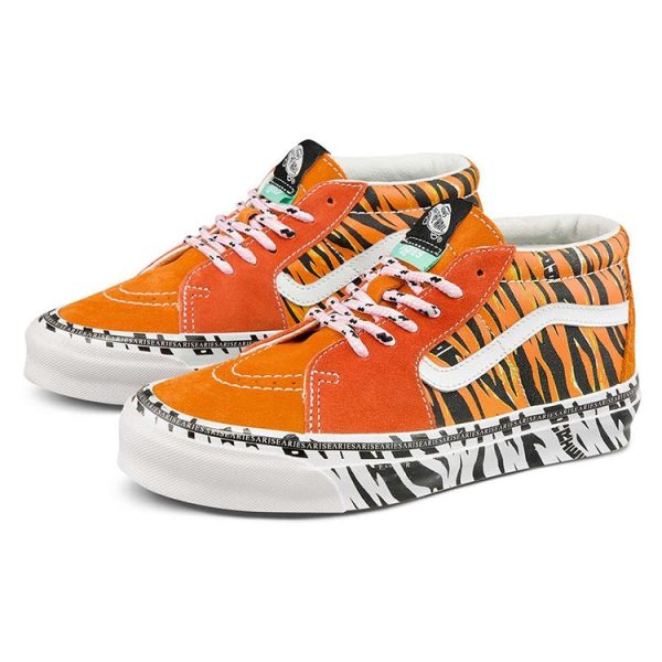 Vans Vault UA OG Sk8-Mid LX Aries Tiger Orange