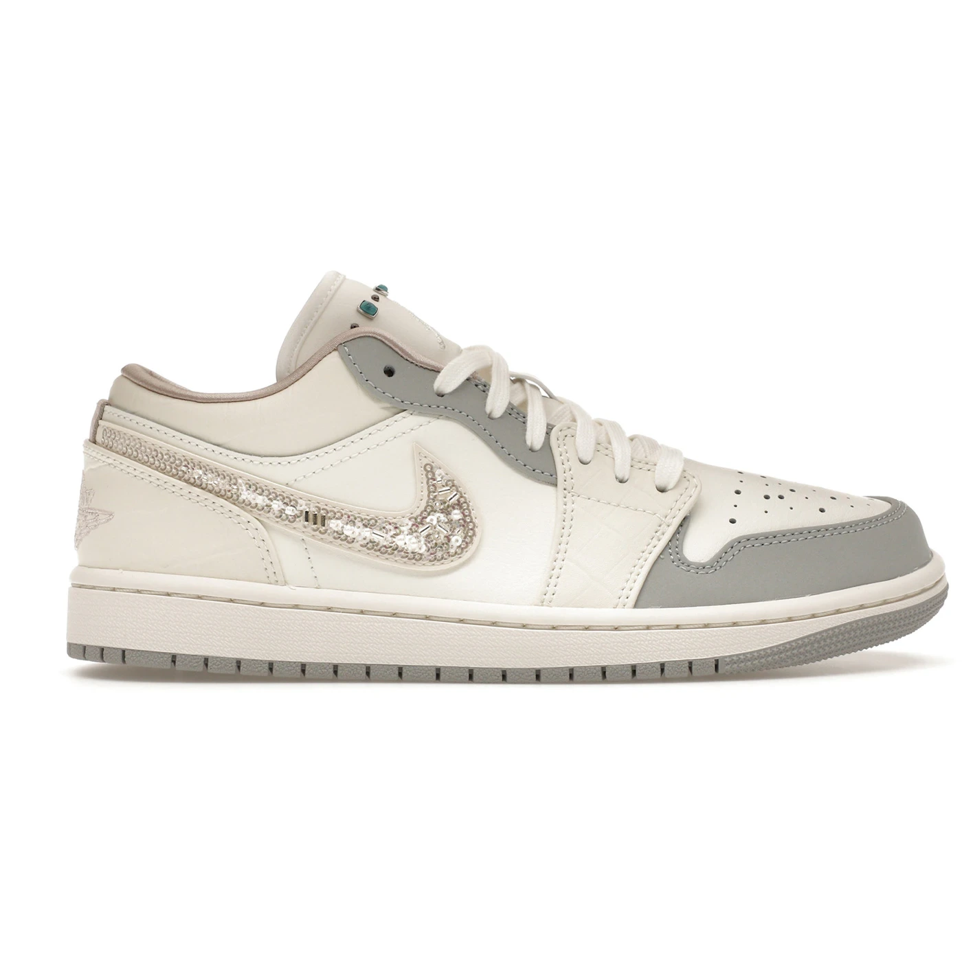 Jordan 1 Low Sail Soft Pearl (Women's) 3 Jordan 1 Low Sail Soft Pearl (Women's)