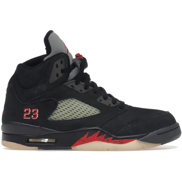 Jordan 5 Retro Gore-Tex Off Noir (Women&rsquo;s)