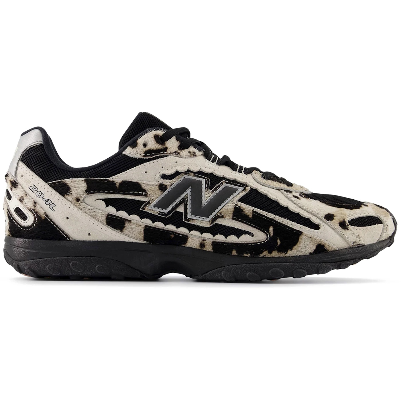 New Balance 204L atmos Pink Cow Girl Black Sea Salt 1 New Balance 204L atmos Pink Cow Girl Black Sea Salt