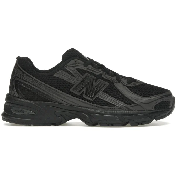 New Balance 740 Triple Black