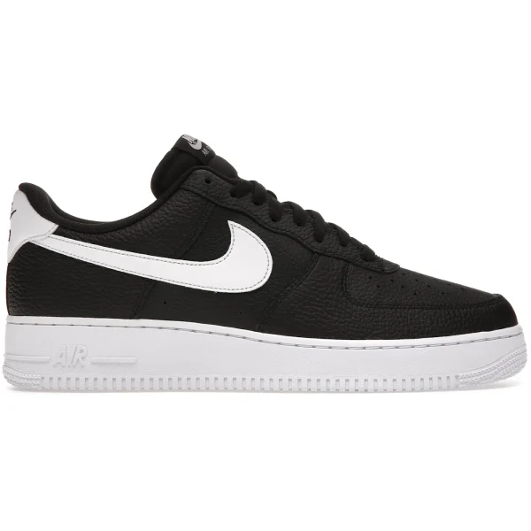 Nike Air Force 1 Low &rsquo;07 Black White Pebbled Leather