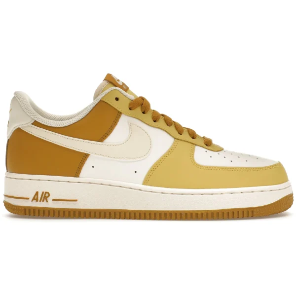 Nike Air Force 1 Low &rsquo;07 Bronzine Saturn Gold