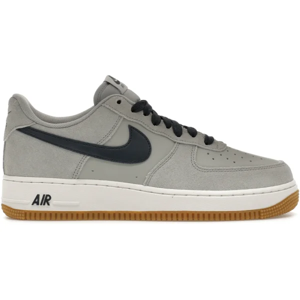 Nike Air Force 1 Low &rsquo;07 LV8 Light Smoke Grey