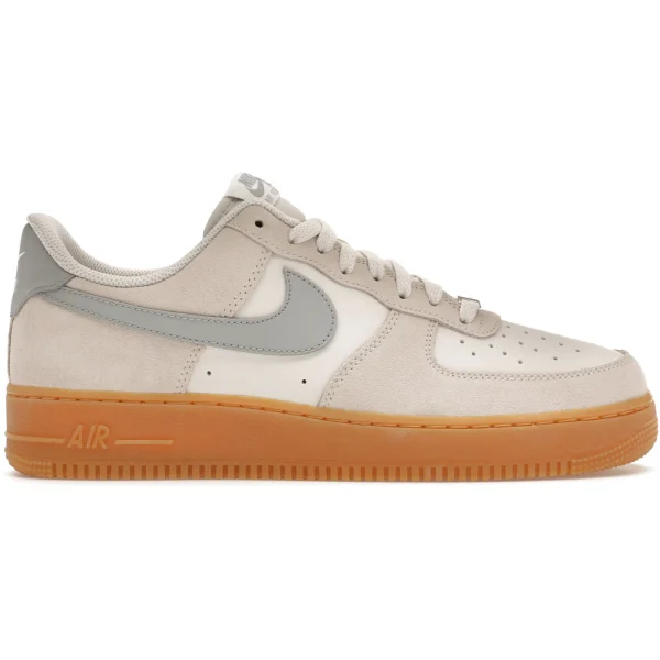 Nike Air Force 1 Low &rsquo;07 LV8 Phantom Light Smoke Gum