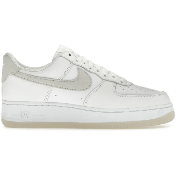 Nike Air Force 1 Low &rsquo;07 LV8 Summit White Phantom