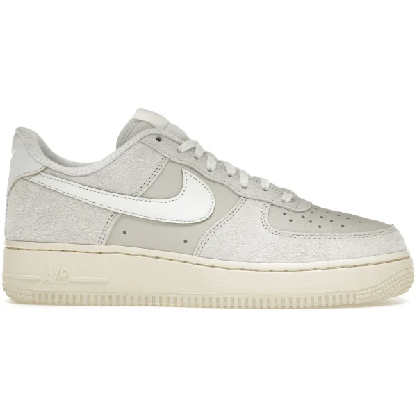 Nike Air Force 1 Low &rsquo;07 Phantom Summit White Light Bone