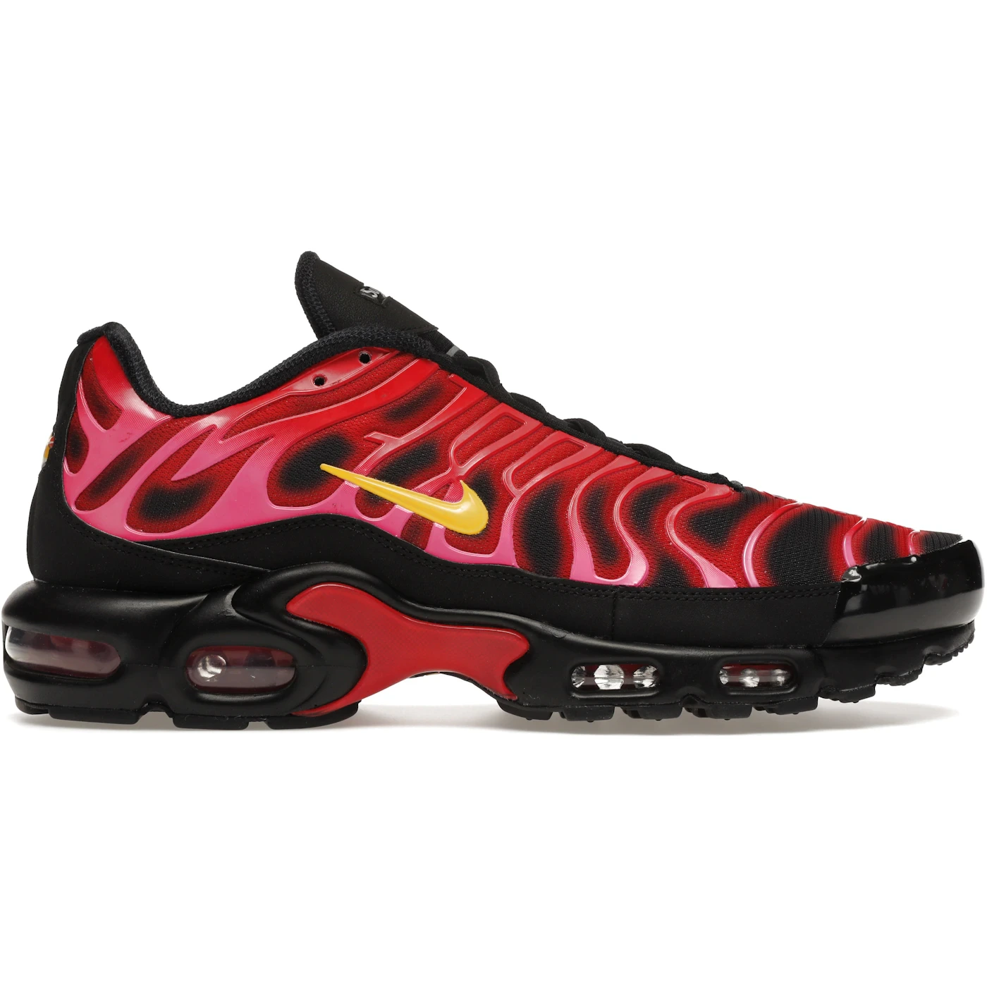 Nike Air Max Plus Supreme University Red 3 Nike Air Max Plus Supreme University Red