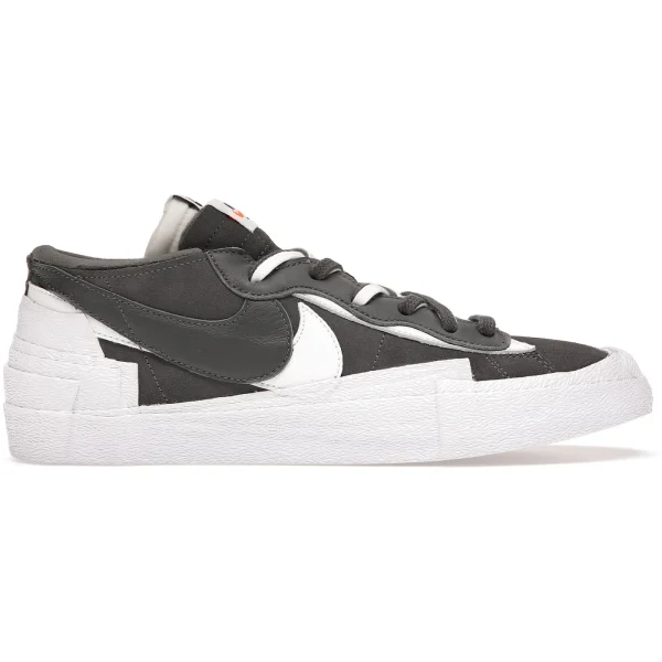 Nike Blazer Low sacai Iron Grey