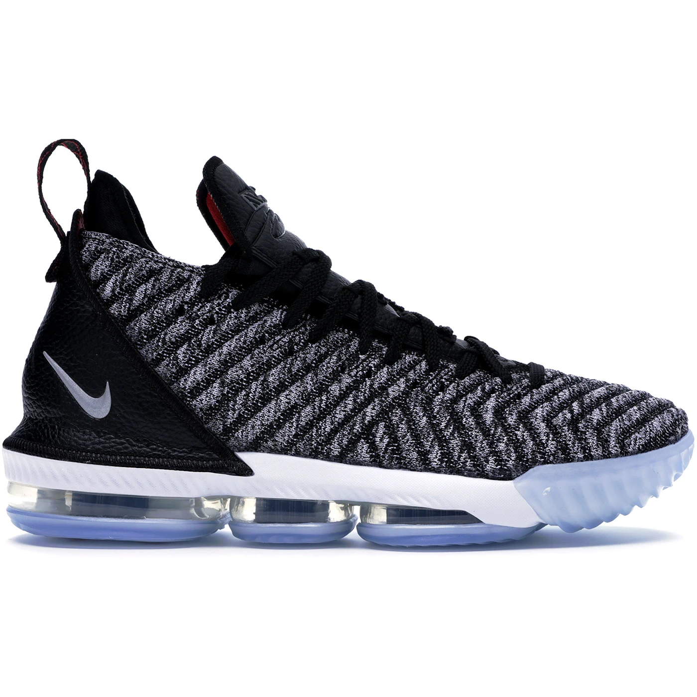 Nike LeBron 16 Oreo