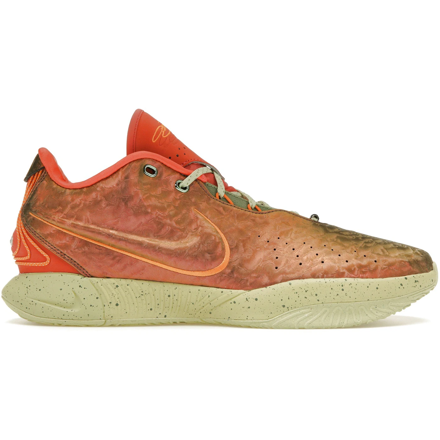 Nike LeBron 21 Queen Conch 1 Nike LeBron 21 Queen Conch