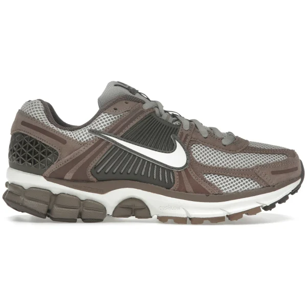 Nike Zoom Vomero 5 Mink Brown