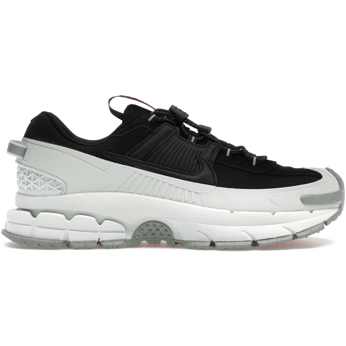 Nike Zoom Vomero 5 Roam Black Light Silver 1 Nike Zoom Vomero 5 Roam Black Light Silver