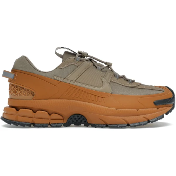 Nike Zoom Vomero 5 Roam Flax (Women&rsquo;s)