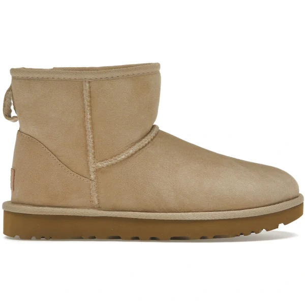 UGG Classic Mini II Boot Sand (Women&rsquo;s)
