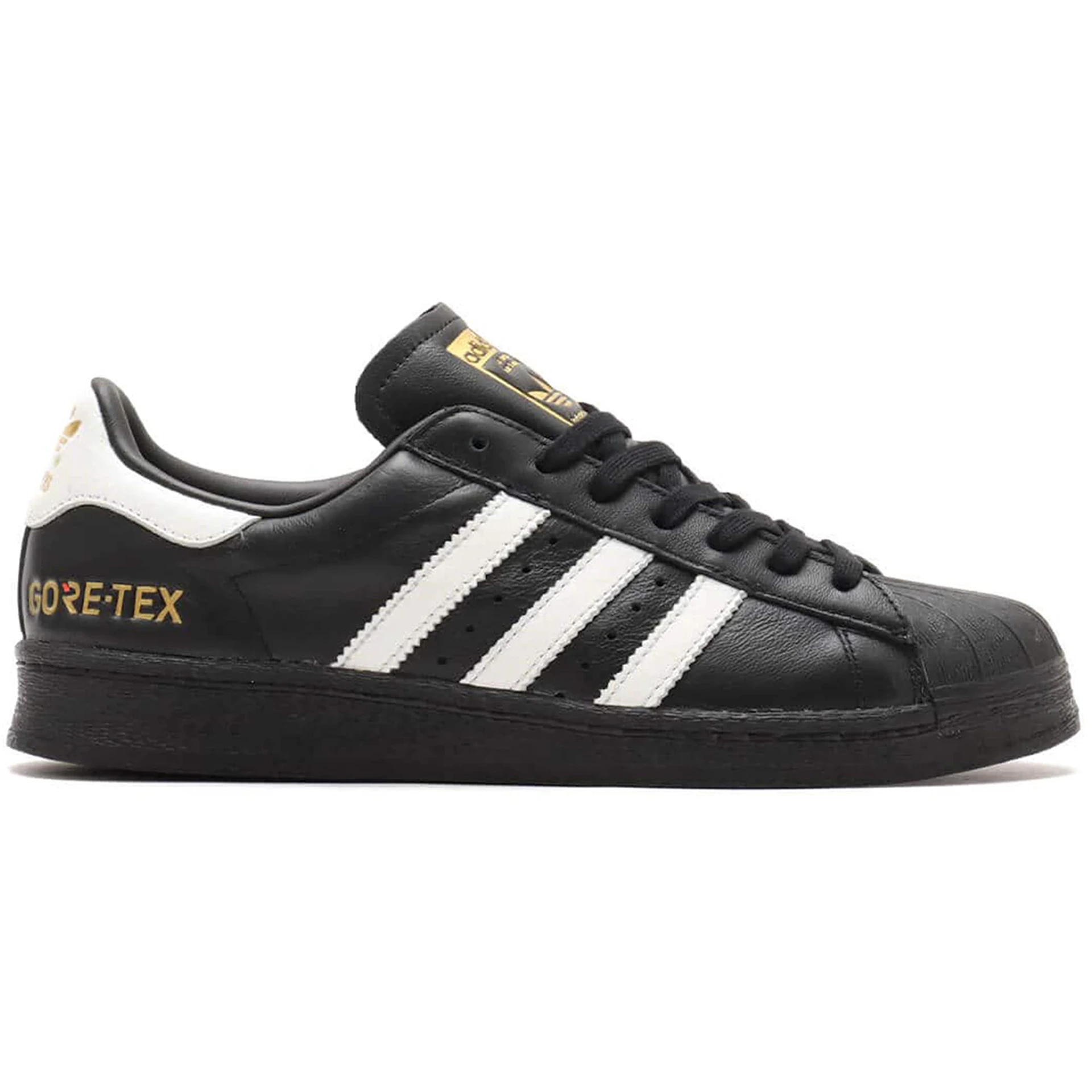 adidas Superstar 82 Gore-Tex atmos GID-SNK Black 2 adidas Superstar 82 Gore-Tex atmos GID-SNK Black